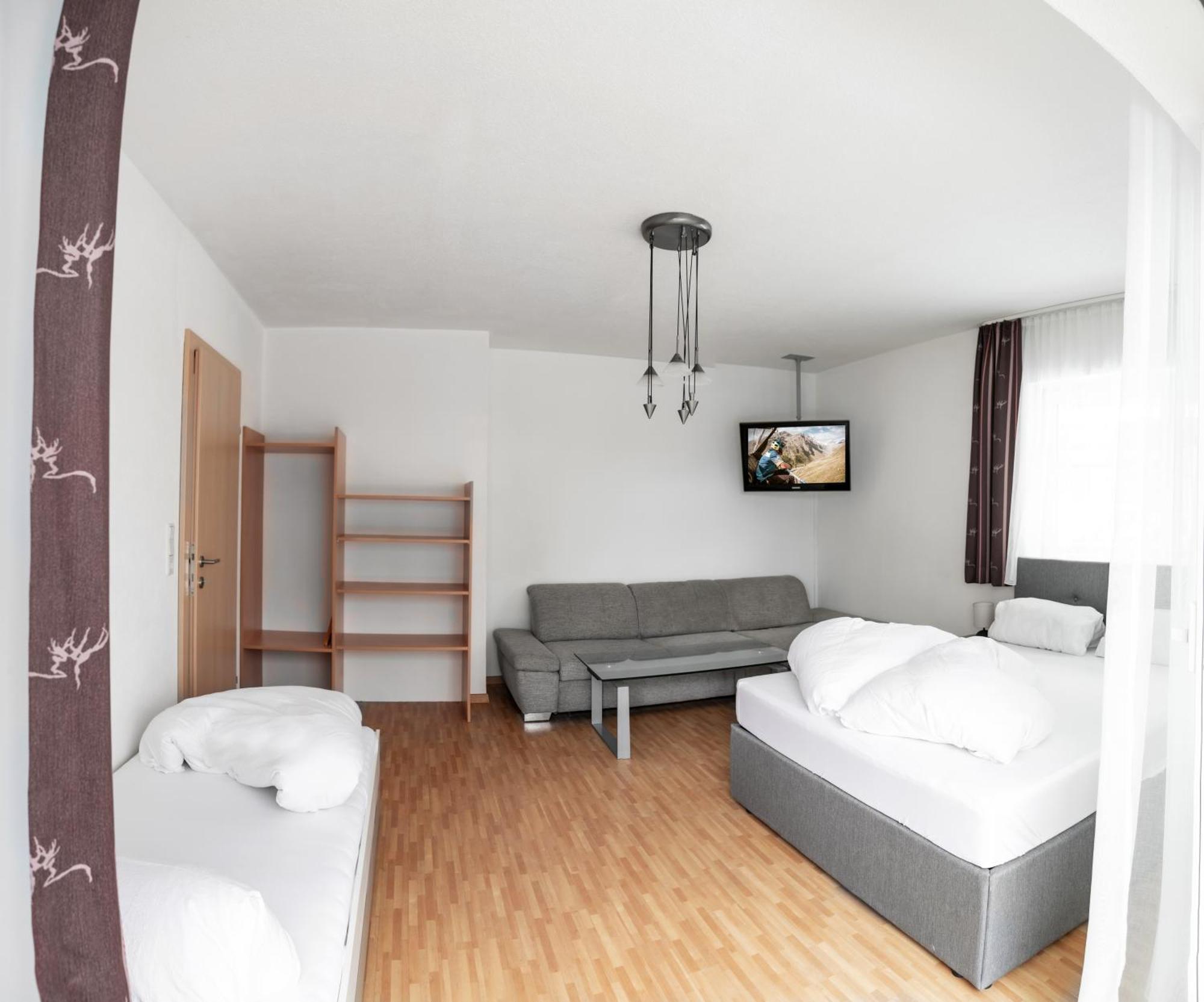 Landhaus Martinus Solden Ruang foto